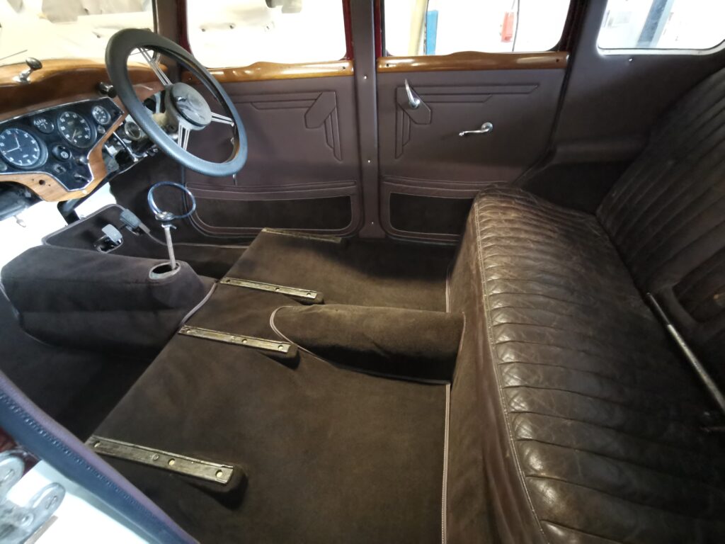 IMG_20240912_113105 oldtimer interieur